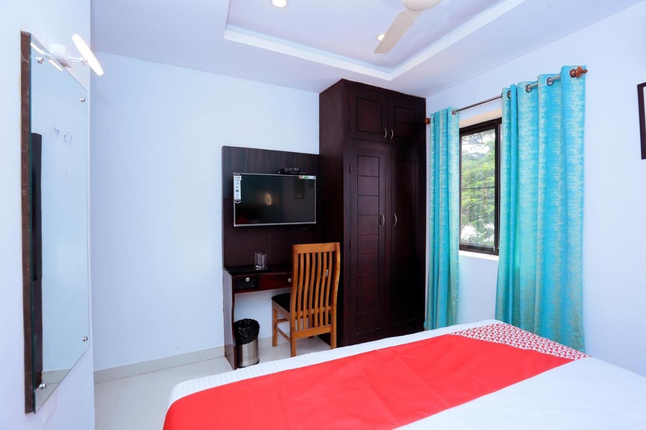 โอโย 61059 กรีน ไลฟ์ Hotel Kochi ภายนอก รูปภาพ